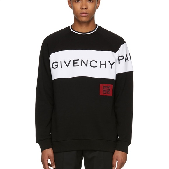 Givenchy Sweaters - PRELOVED - Givenchy Paris 4G embroidered crewneck